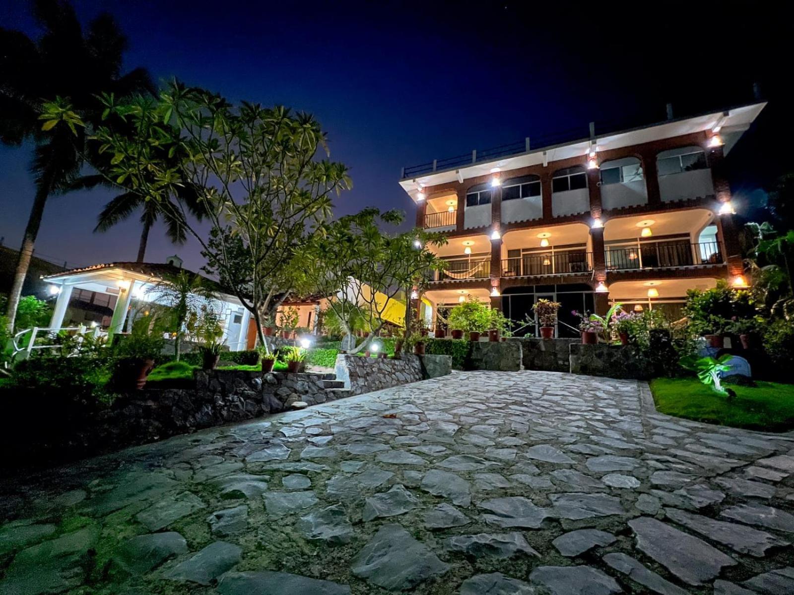 זיהואטנחו Hotel Villas Ema מראה חיצוני תמונה